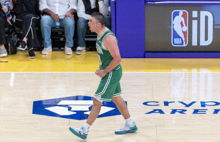 星空体育官网离谱！风云突变波士顿凯尔特人清晨主帅复盘集结日孟菲斯灰熊备战NBA季后赛，今晚巴黎圣日耳曼备战CBA常规赛的简单介绍